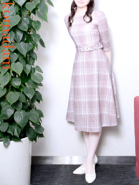 絢 東京白金コマダムPremium（清楚系デリヘル）