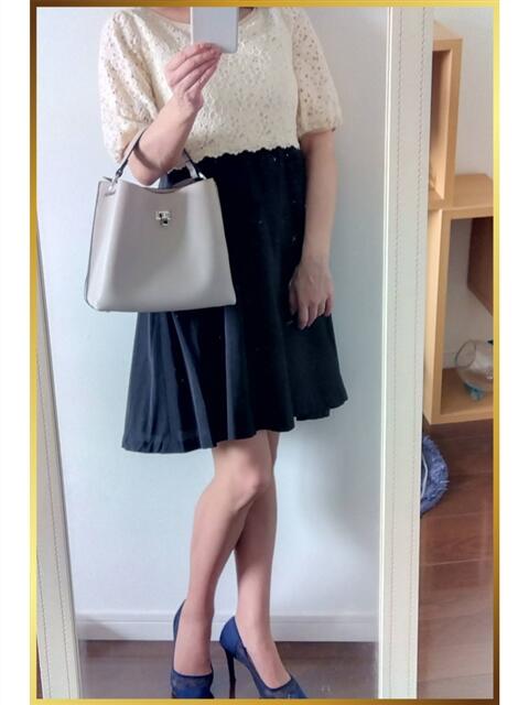 葉月ももか セカンドパートナー（人妻デリヘル）