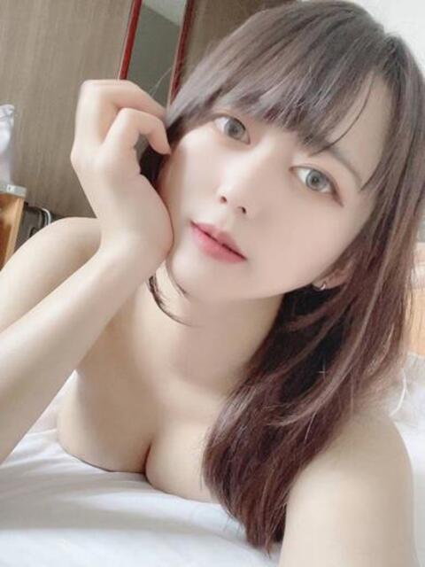 シオリ【評価SSS、絶対の自信】 CLUB CHELSEA(クラブ チェルシー)福井（デリヘル）