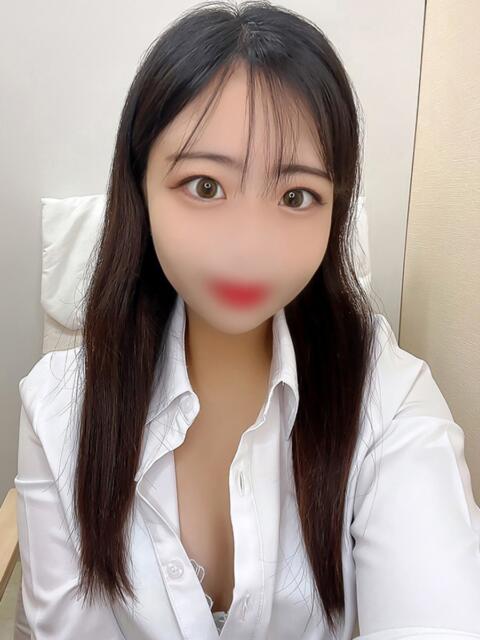 綾瀬　れんか ノーパンパンスト スケベなOL梅田・兎我野店（ホテヘル）