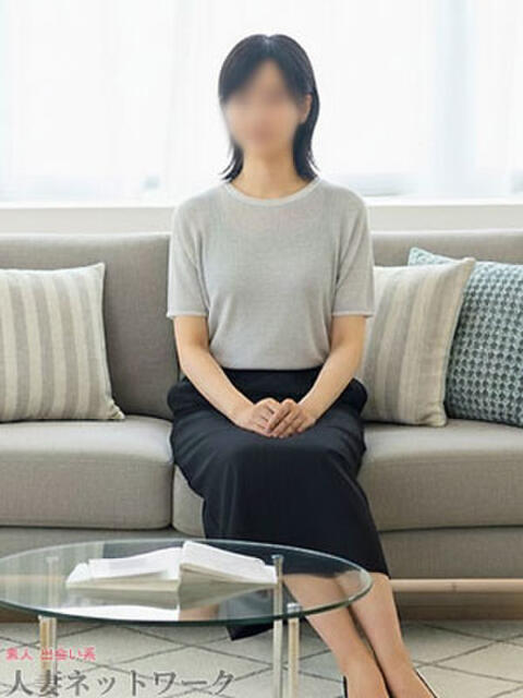 なな 出会い系人妻ネットワーク札幌駅～大通り・すすきの編（人妻デリヘル）