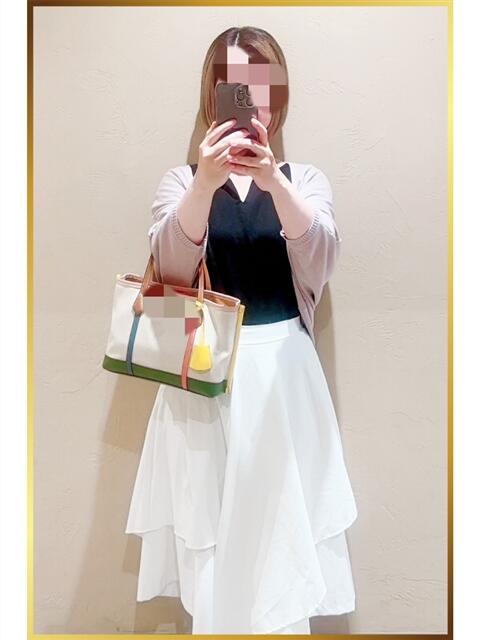 三宅ゆうか セカンドパートナー（人妻デリヘル）