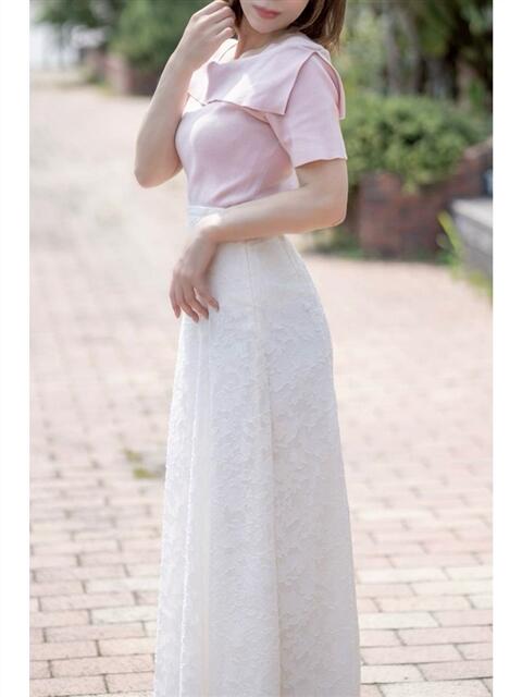 しりか 奥鉄オクテツ大阪(駅待ち合わせ型人妻デリヘル)