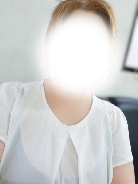 小兎芽（こうめ） 人妻・熟女特急新潟店（熟女デリヘル）