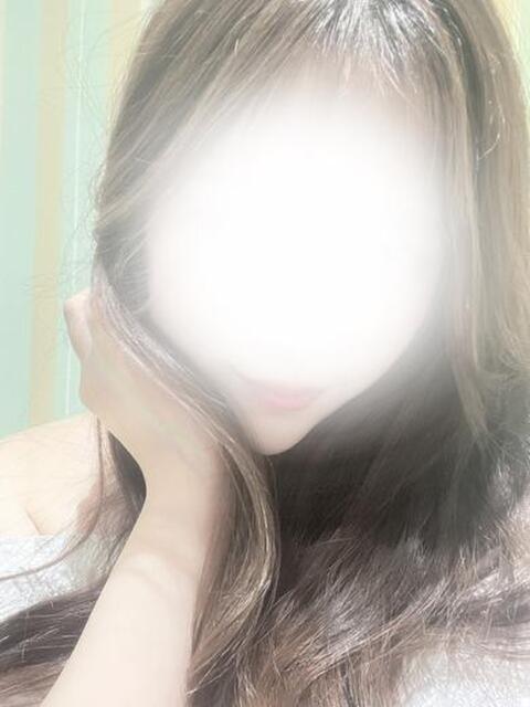 新人　えま 福井人妻城（人妻路上待ち合わせデリヘル）