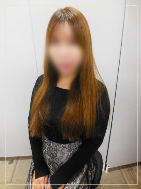 ゆみ 発情団地妻（人妻ホテヘル）