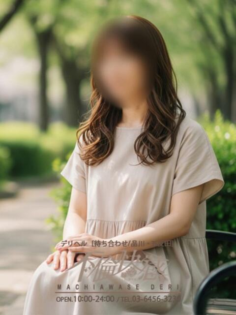 泉(いずみ) 不倫快感(デリヘル)