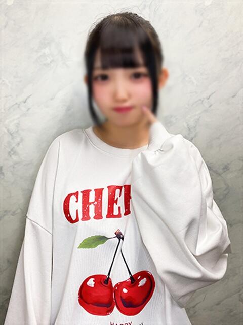 あられ 渋谷くいーんず（素人専門ホテヘル＆デリヘル）