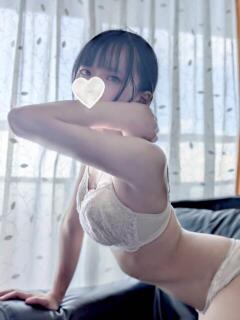 あきな 淫乱痴女倶楽部ショコラ立川店(立川/デリヘル)