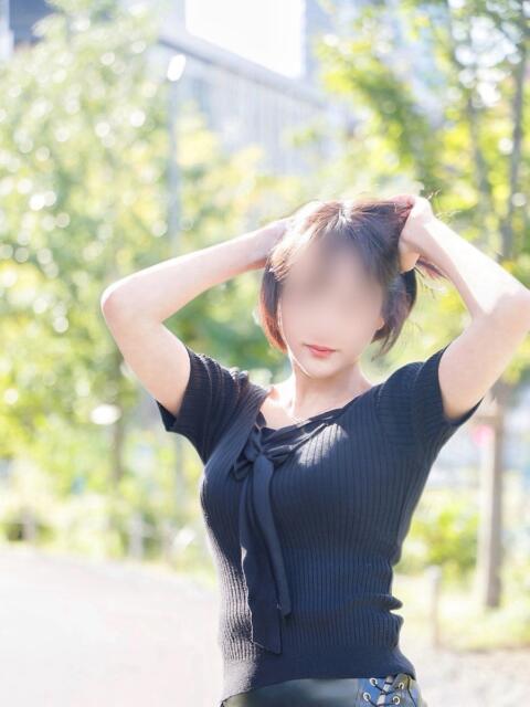 萩野 あまね RANUNCULUS(ラナンキュラス)（高級デリヘル）