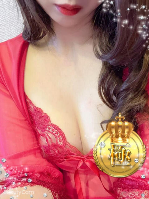 もも マスカレード（セクキャバ）