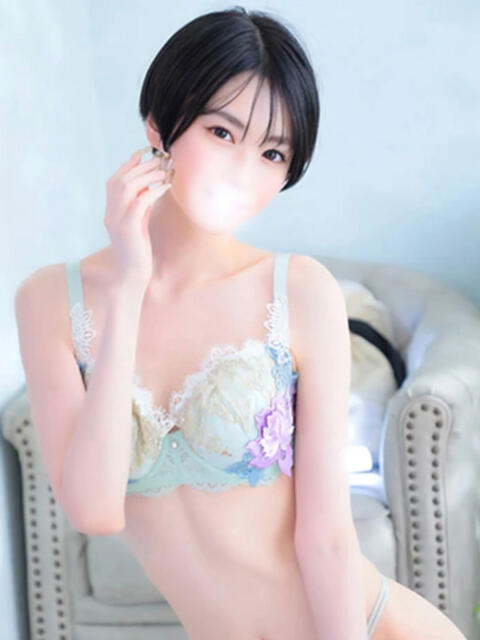 一羽(かずは) デザインヴィオラ東京（清楚系素人専門☆高級デリヘル）