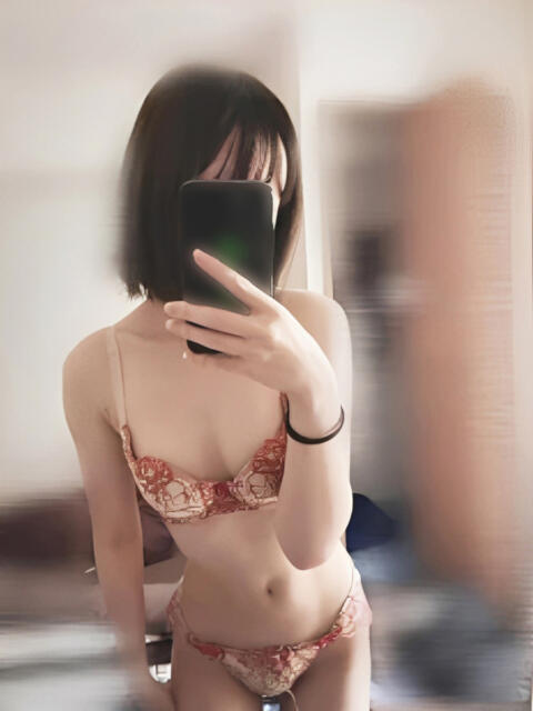 てん 山梨　風俗　デリヘル　 『ラブ＆ピース学園』（デリヘル）