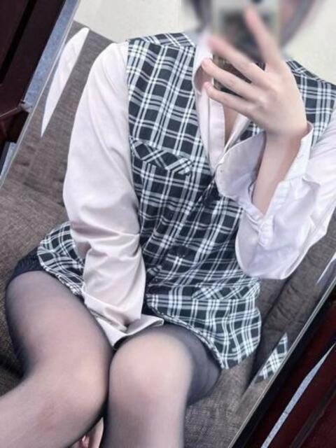 山下ななみ 厚木OL委員会（デリヘル）