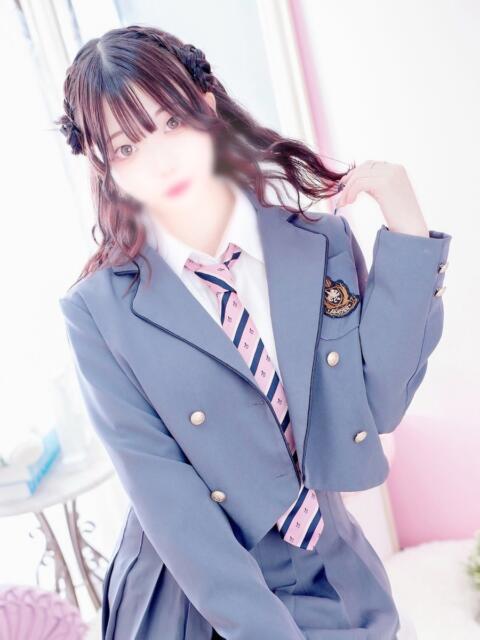 あるの E+アイドルスクール新宿・歌舞伎町店（デリヘル）