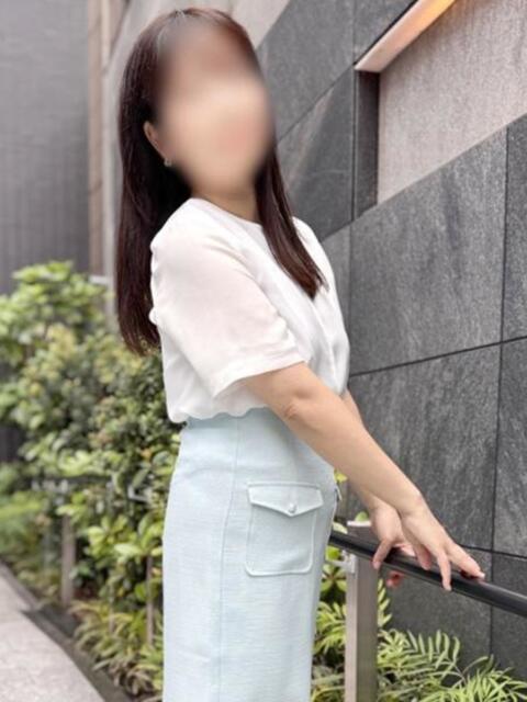 ひまり 鶯谷おかあさん（熟女デリヘル）