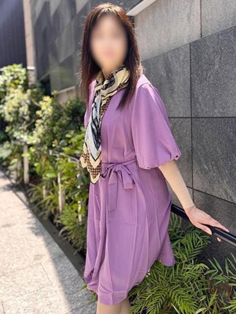 りん 鶯谷おかあさん（熟女デリヘル）