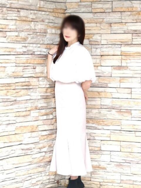 東尾 極上でエッチな人妻（人妻・熟女デリヘル）