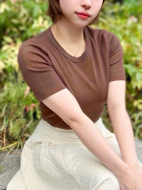 松田るな 渋谷エオス（人妻系ホテヘル&amp;デリへル）