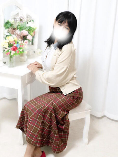 みどり 熟女デリヘル 女神の極み(待ち合わせ型熟女デリヘル)