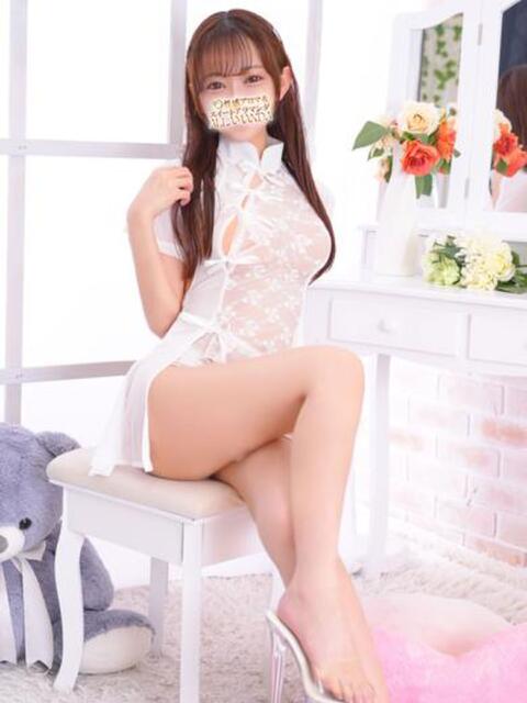 高梨かんな 池袋性感アロマ＆スイート ALLAMANDA -アラマンダ-（エステ型ホテヘル＆デリヘル）