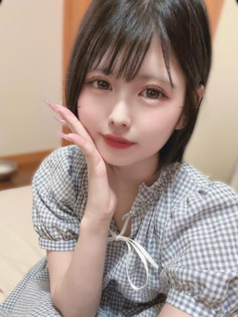 ちょこ 山梨　風俗　デリヘル　 『ラブ＆ピース学園』（デリヘル）