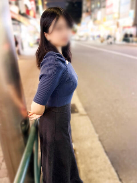 ゆりあ かりんと大久保・新大久保（オナクラ）