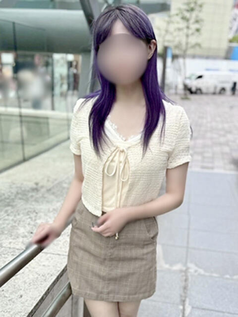 かな かりんと赤坂（派遣型オナクラ）