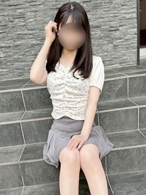 ゆずき かりんと赤坂（派遣型オナクラ）