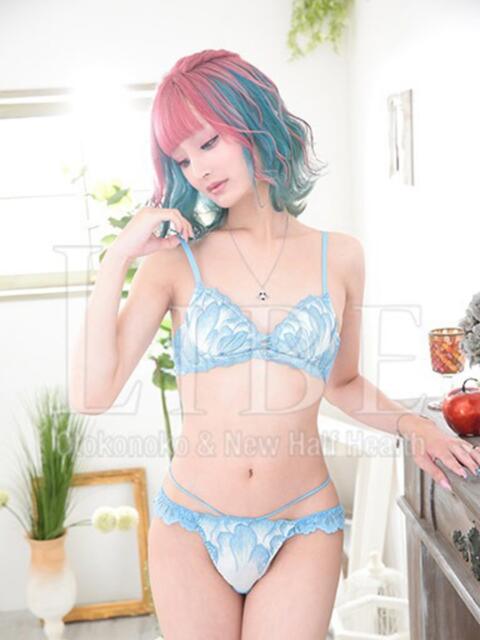 緋乃木せりか ニューハーフヘルスLIBE大阪梅田店(ニューハーフヘルス)