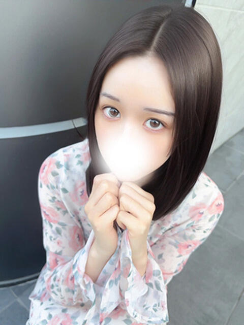 衝撃の完全未経験19歳 風神会館新宿店(デリヘル)