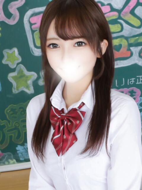まな 舐めたくてグループ～君とサプライズ学園～越谷校（デリヘル）