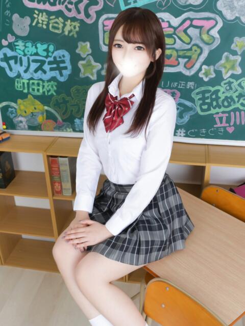 まな 舐めたくてグループ～君とサプライズ学園～越谷校（デリヘル）