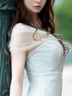 早坂 寧音 マダム麗奈大阪（梅田/デリヘル）