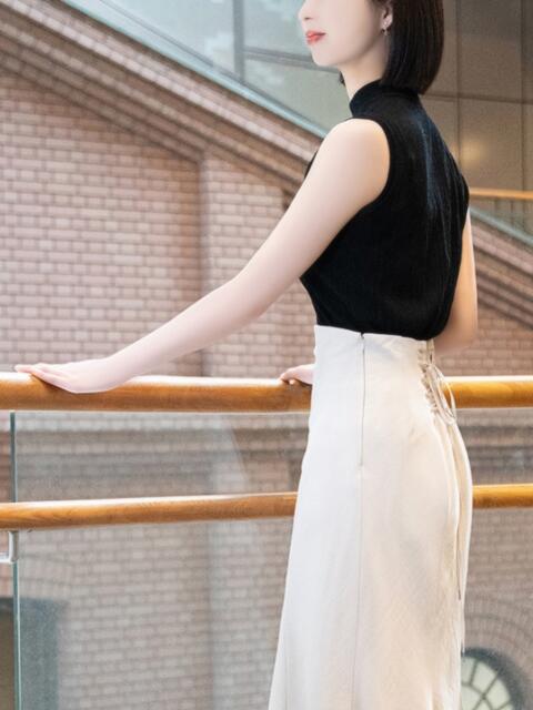 飛翠 真琴 マダム麗奈大阪(会員制VIP専用デリヘル)