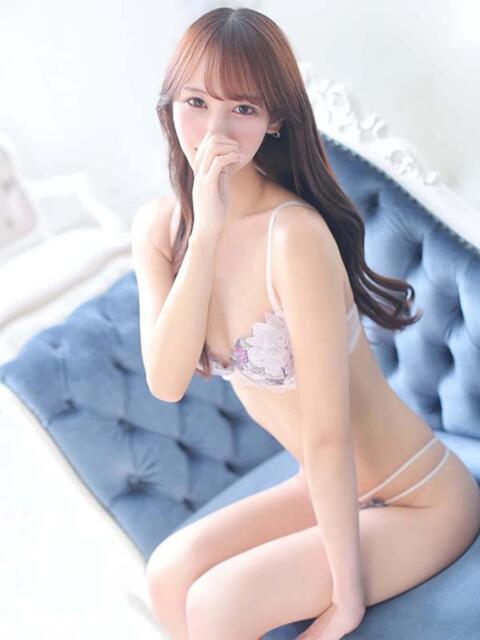 えり クラブ バレンタイン大阪（素人美女専門デリヘル）