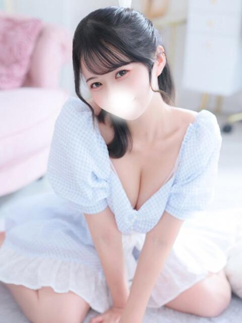 ゆの★色気爆発！高学歴美女★ Bell～S級美女お姉様・人妻デリヘル～（デリヘル）