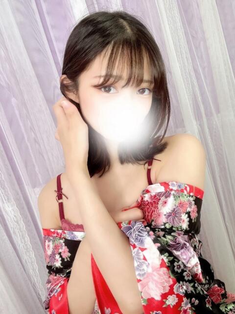 なずな 大久保ハンドメイド（派遣型オナクラ）