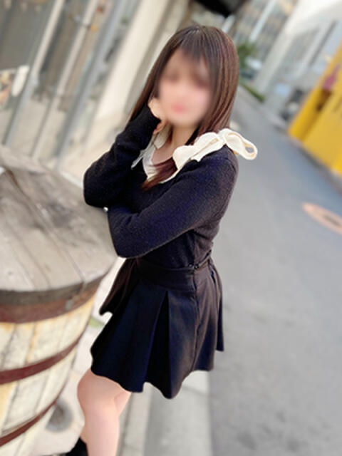 まき かりんと秋葉原(オナクラ・手コキ)