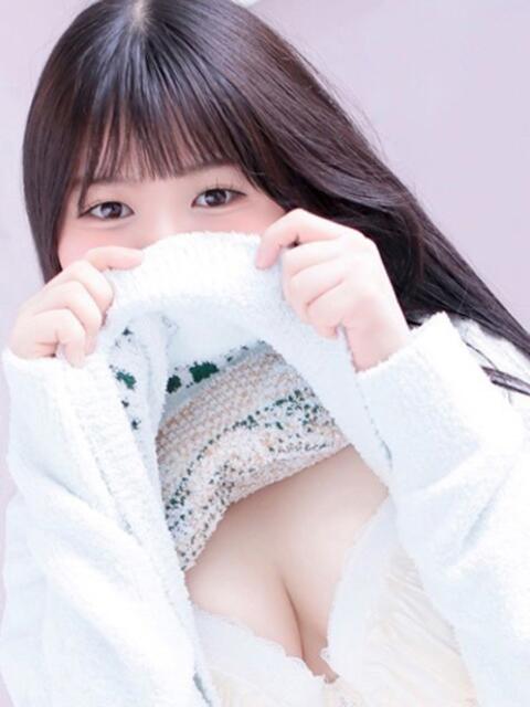 しずく　卒業したばかりの18歳♡ AROMA FACE NAKASU（ソープランド＆アロマエステ）