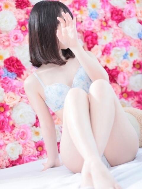 ゆうな　最高峰の素人美少女 AROMA FACE NAKASU（ソープランド＆アロマエステ）