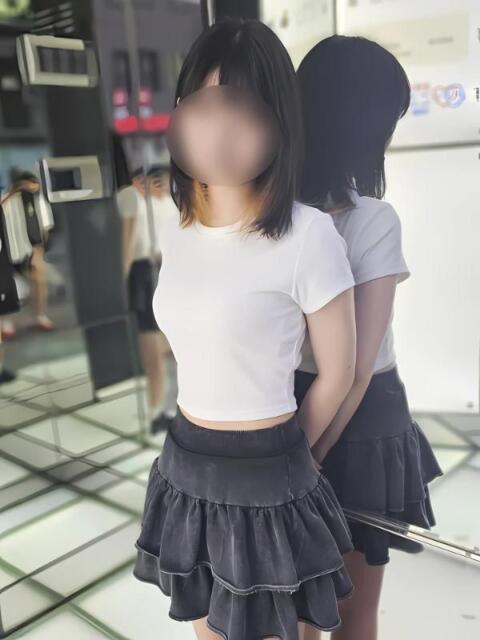 みりあ かりんと吉祥寺(オナクラ)