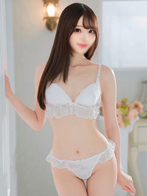 佐伯りさ ウルトラロイヤル(デリヘル)