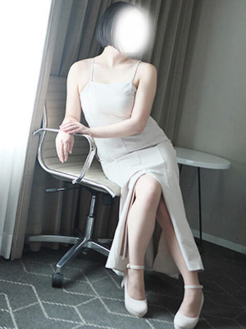 みずき 大阪ミナミ人妻援護会（人妻系デリヘル）