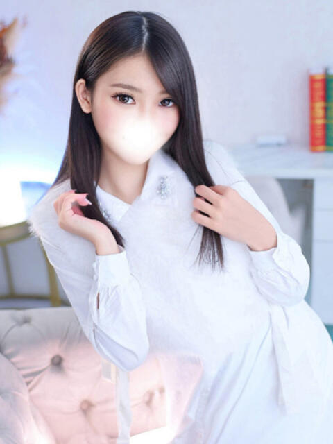 りい★彼女感MAXの純情美少女 Chloe五反田本店　S級素人清楚系デリヘル（デリヘル）