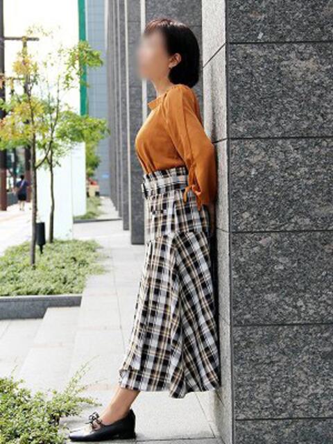 ひかる 完熟ばなな札幌・すすきの(人妻熟女デリヘル)