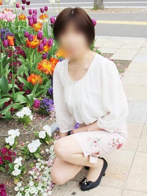 ゆう 完熟ばなな札幌・すすきの（人妻熟女デリヘル）