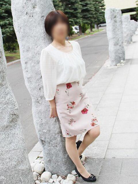 ゆう 完熟ばなな札幌・すすきの（人妻熟女デリヘル）