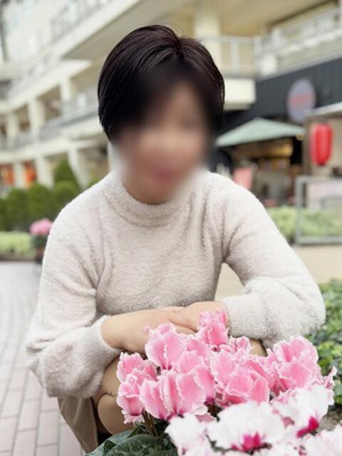 りえ 完熟ばなな札幌・すすきの（人妻熟女デリヘル）