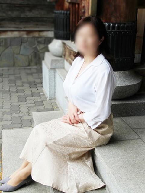 ゆきこ 完熟ばなな札幌・すすきの(人妻熟女デリヘル)